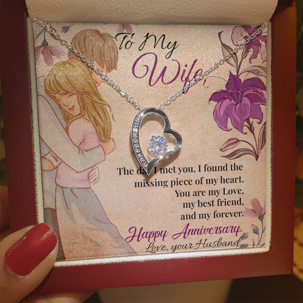 To My Wife Necklace – A timeless necklace for wife, she can wear every day.