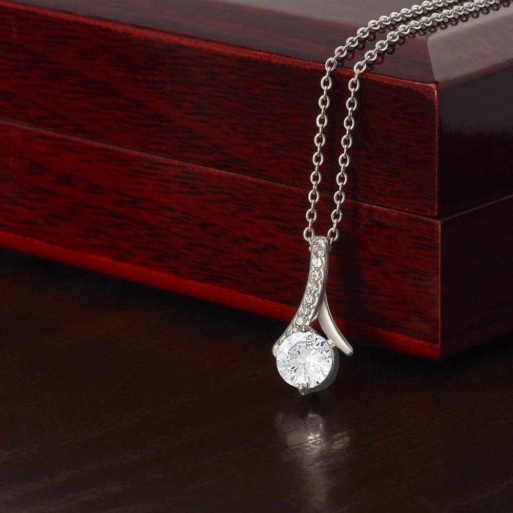 Gift for Mom Necklace – Sentimental Jewelry with Love Message Card