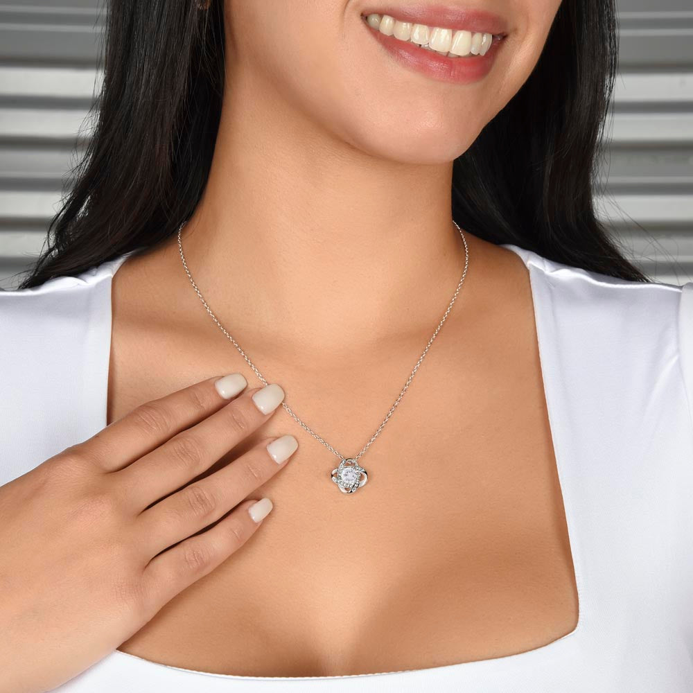 Mother's Day Necklace Gift for Mom – Meaningful Jewelry with Message Card