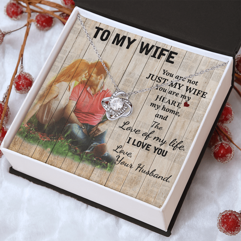 To My Wife Necklace – Anniversary Gift She Will Treasure Forever