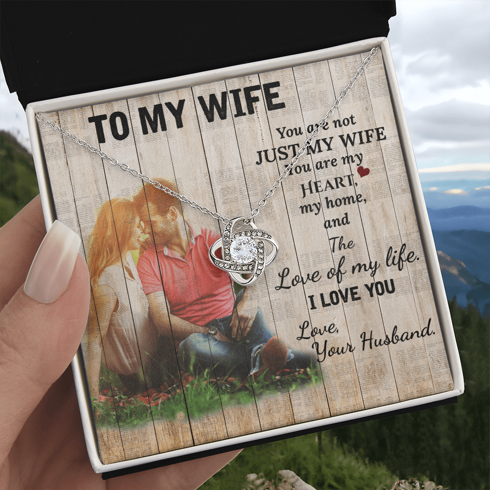 To My Wife Necklace – Anniversary Gift She Will Treasure Forever