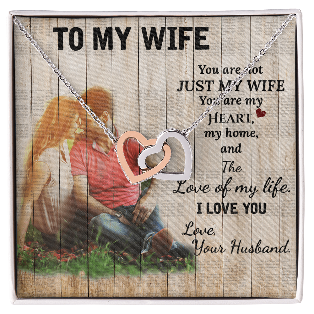 To My Wife Necklace – A romantic surprise that creates unforgettable memories