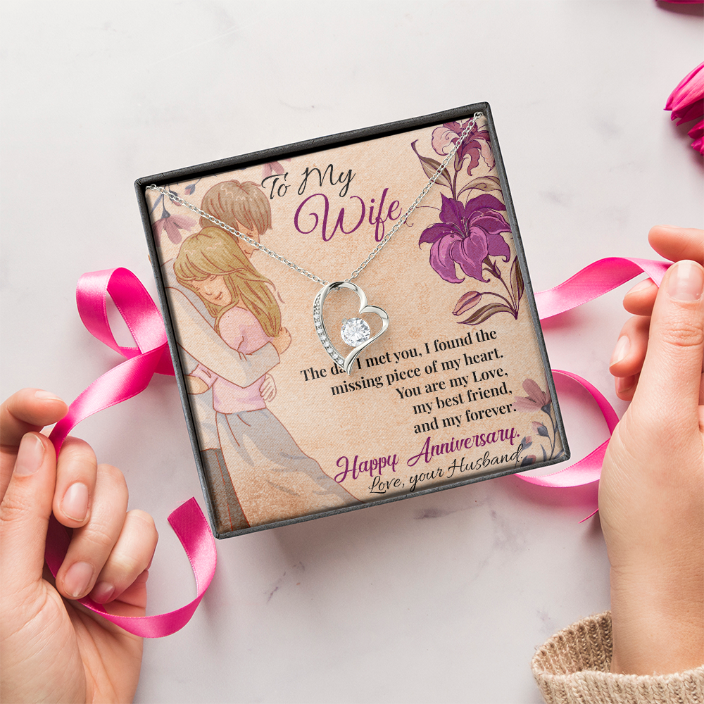 To My Wife Necklace – A timeless necklace for wife, she can wear every day.